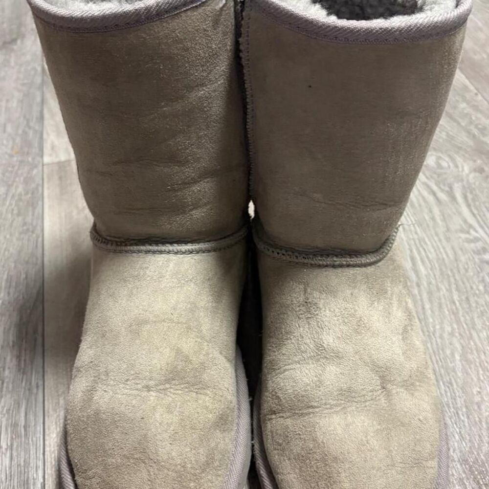 Ugg Women's Tan and Brown Boots